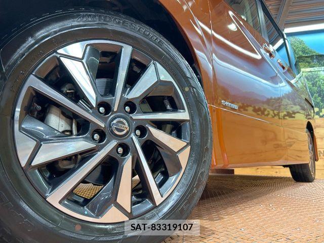 Nissan SERENA 2019-12 8882057-12
