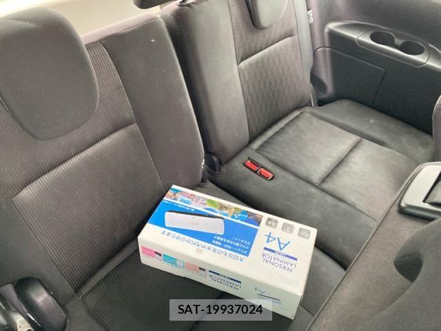 Nissan SERENA 2018-02 8882084-15
