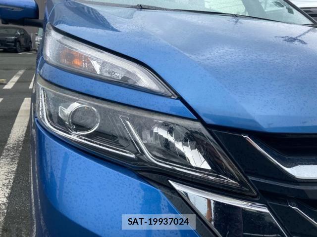 Nissan SERENA 2018-02 8882084-7
