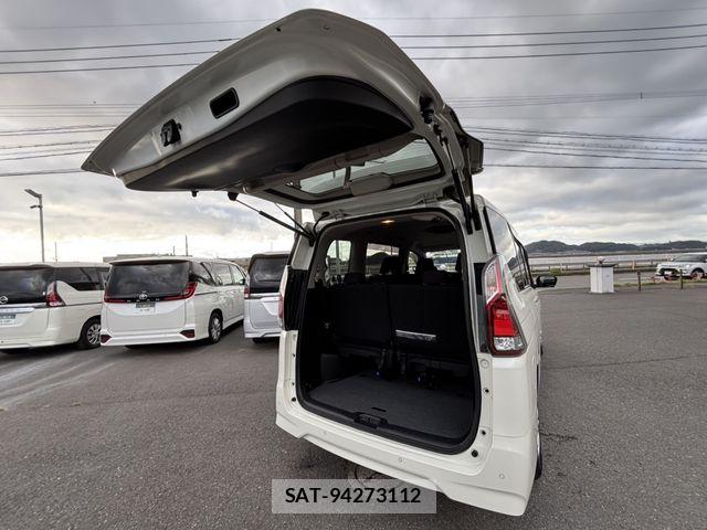 Nissan SERENA 2021-07 8882060-18