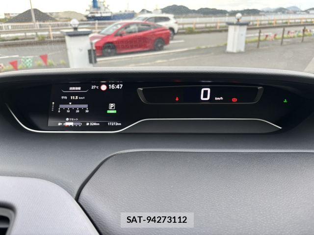 Nissan SERENA 2021-07 8882060-5