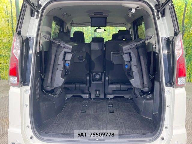 Nissan SERENA 2018-01 8882070-10