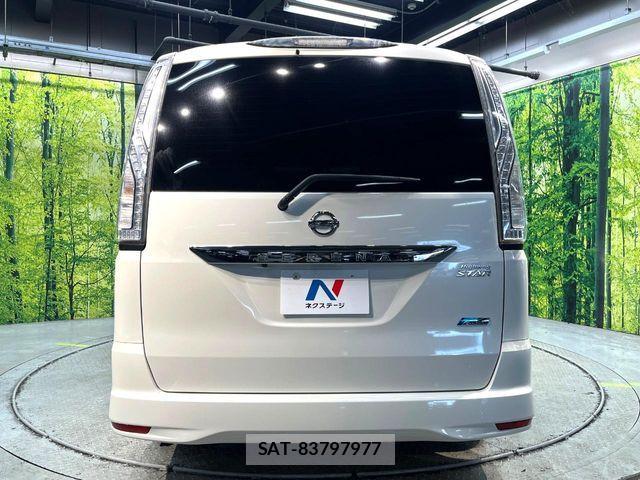 Nissan SERENA 2015-04 8882077-15