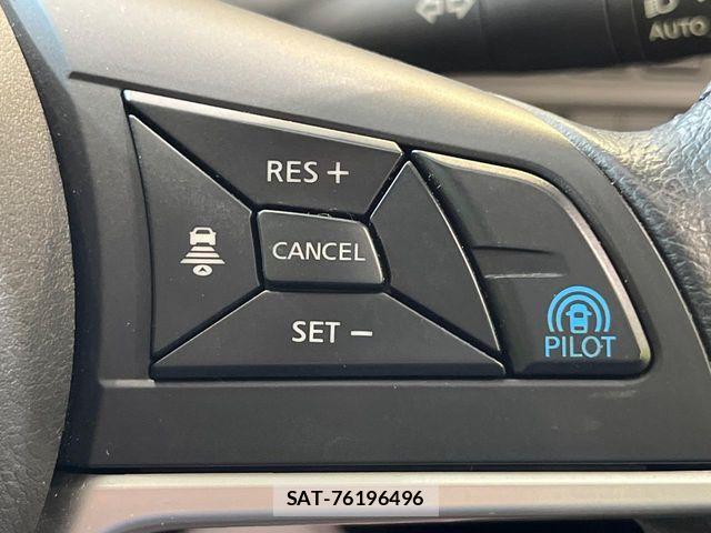 Nissan SERENA 2018-03 8882063-6