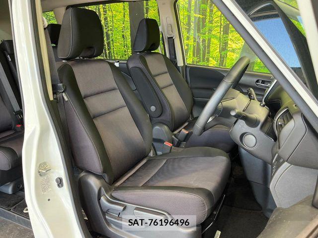 Nissan SERENA 2018-03 8882063-8