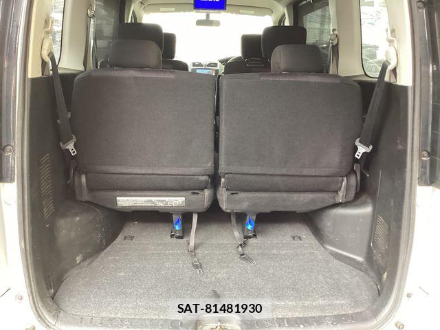 Nissan SERENA 2013-09 8882095-10