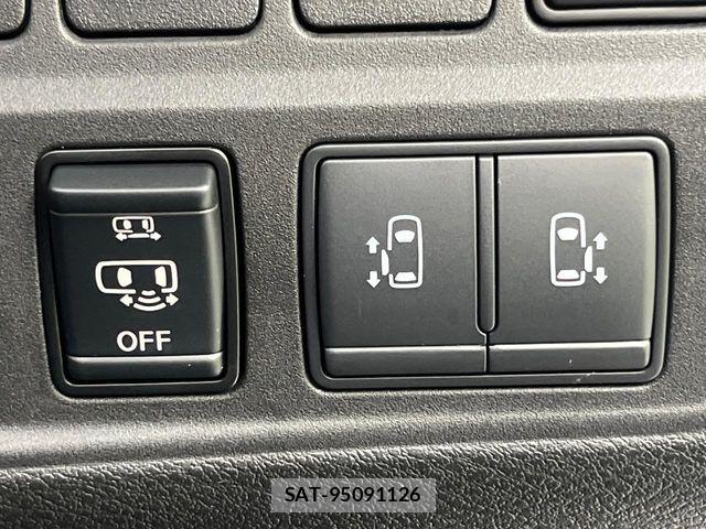 Nissan SERENA 2019-09 8882062-6