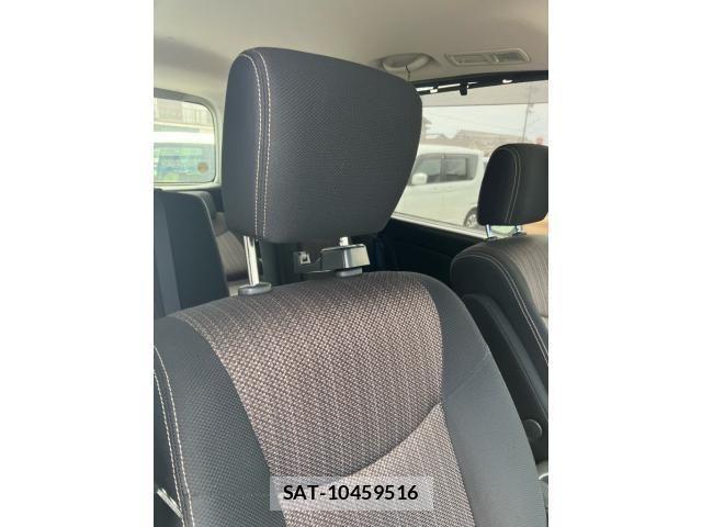 Nissan SERENA 2015-12 8882100-12