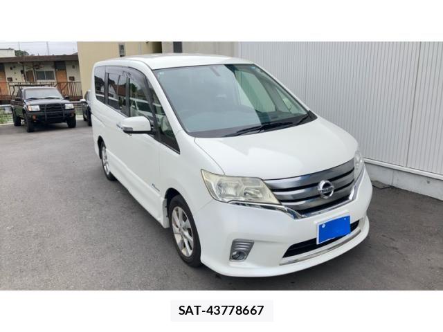Nissan SERENA 2013-01 8882104-0