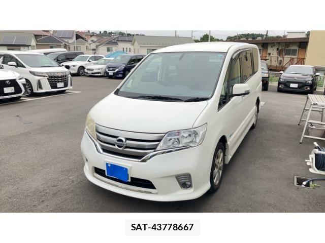 Nissan SERENA 2013-01 8882104-2