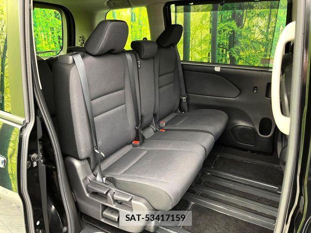 Nissan SERENA 2018-02 8882072-8