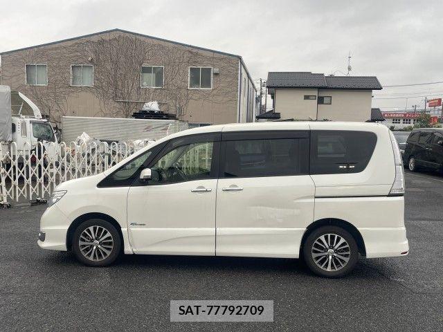Nissan SERENA 2015-11 8882078-23