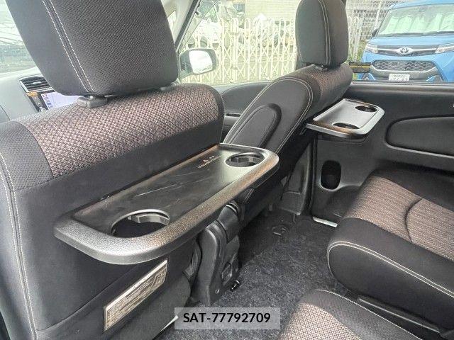 Nissan SERENA 2015-11 8882078-7
