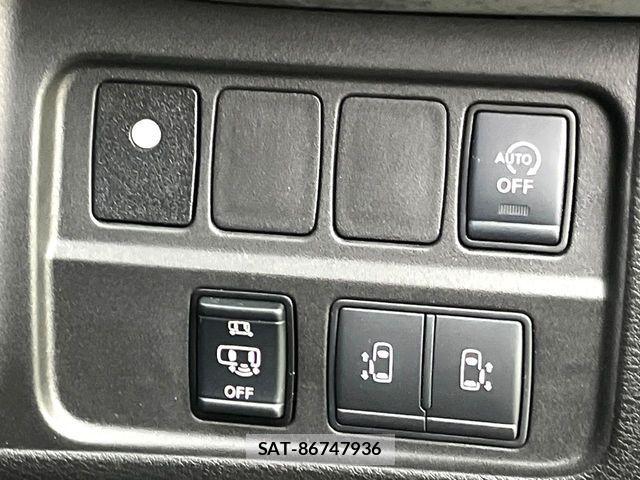 Nissan SERENA 2019-12 8884317-6