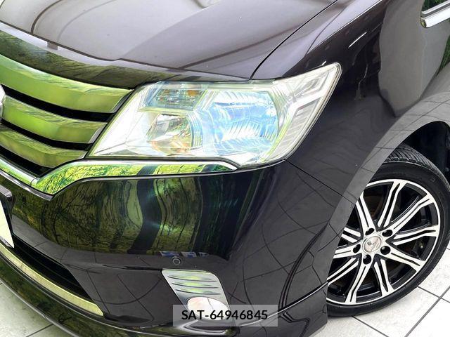 Nissan SERENA 2013-09 8884328-10