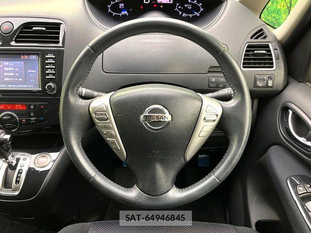 Nissan SERENA 2013-09 8884328-12