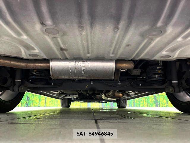 Nissan SERENA 2013-09 8884328-18