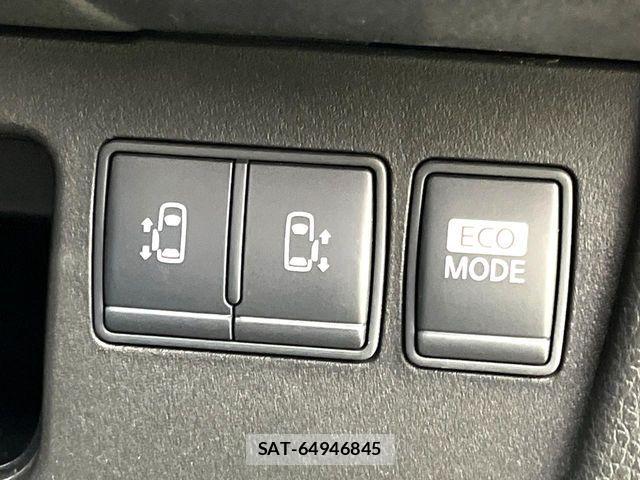 Nissan SERENA 2013-09 8884328-4