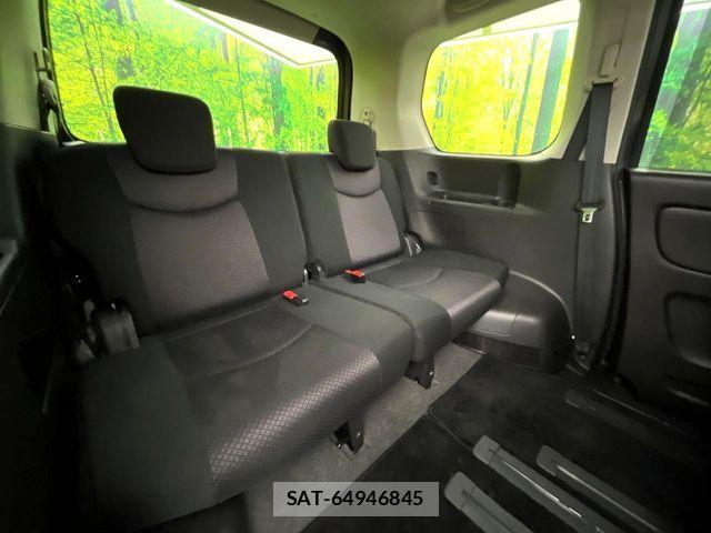 Nissan SERENA 2013-09 8884328-8