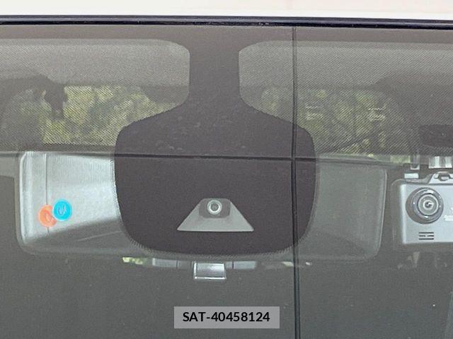 Nissan SERENA 2022-10 8884320-2