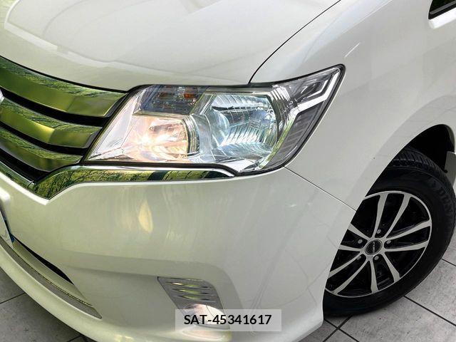 Nissan SERENA 2013-09 8884326-11
