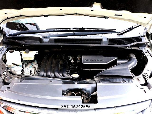 Nissan SERENA 2015-12 8884323-29