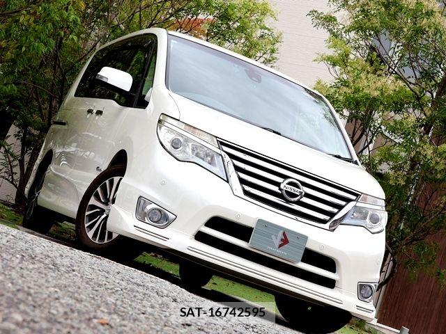 Nissan SERENA 2015-12 8884323-3