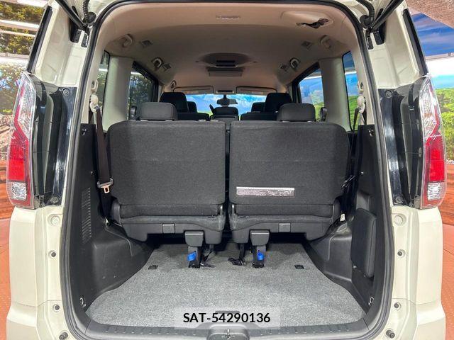 Nissan SERENA 2018-06 8884321-11