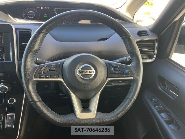 Nissan SERENA 2021-04 8884318-12