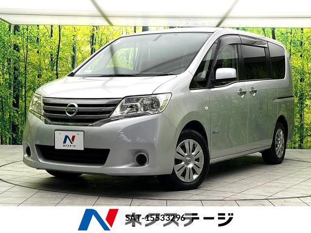 Nissan SERENA 2013-09 8884331-0