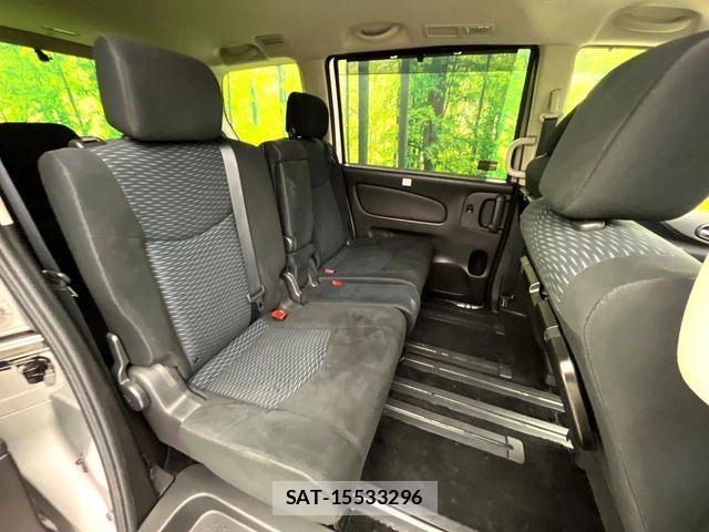 Nissan SERENA 2013-09 8884331-7