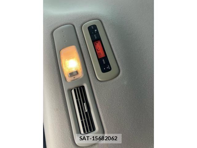 Nissan SERENA 2013-06 8884333-13
