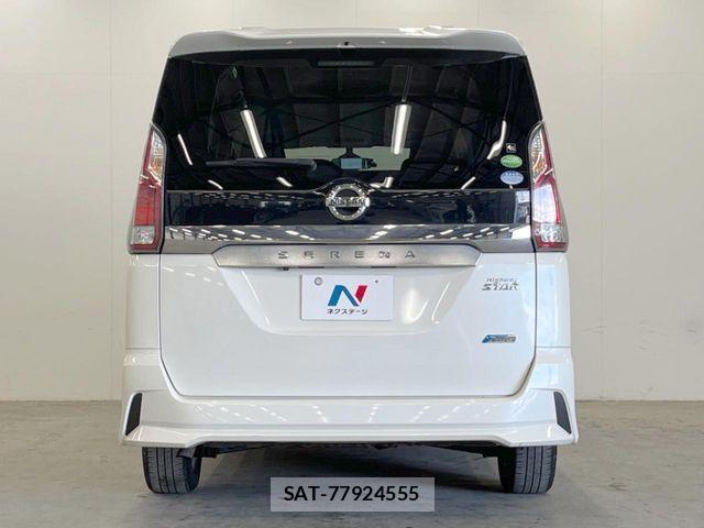 Nissan SERENA 2017-05 1067393-15