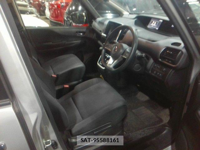 Nissan SERENA 2019-06 4330963-1
