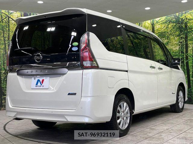 Nissan SERENA 2017-03 4757944-18