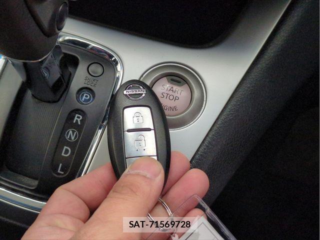 Nissan SERENA 2015-07 6018423-11