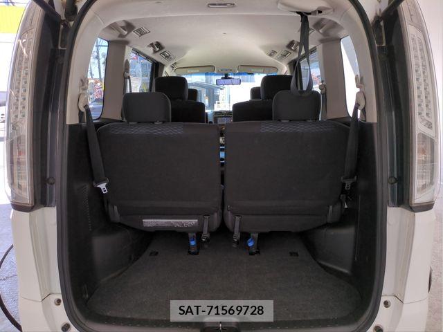 Nissan SERENA 2015-07 6018423-6