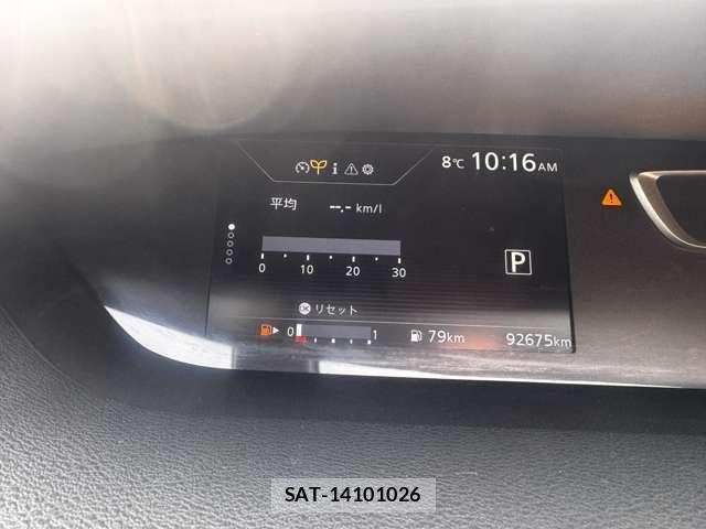 Nissan SERENA 2017-08 6018407-22