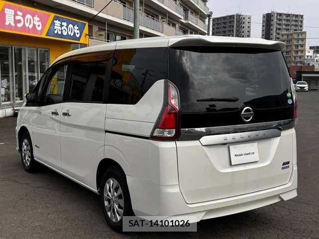 Nissan SERENA 2017-08 6018407-28