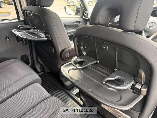 Nissan SERENA 2017-08 6018407-6
