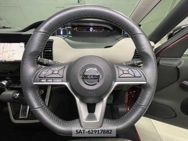 Nissan SERENA 2017-03 6219491-21