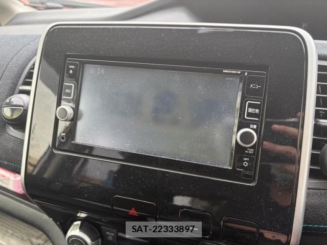 Nissan SERENA 2016-11 6247374-19