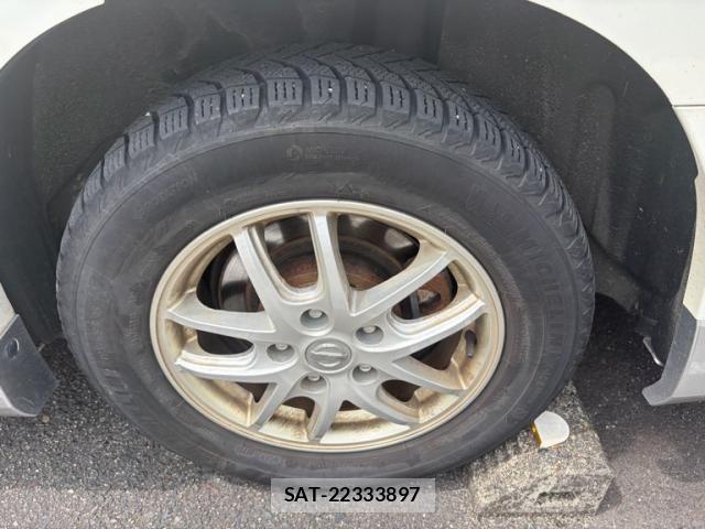 Nissan SERENA 2016-11 6247374-4