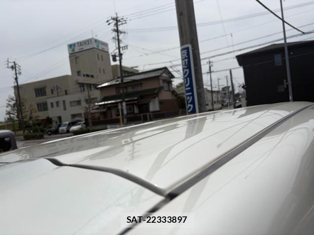 Nissan SERENA 2016-11 6247374-8