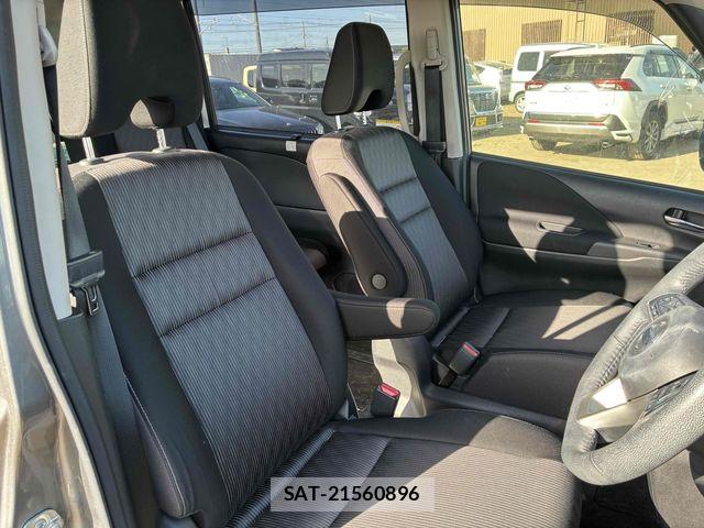 Nissan SERENA 2021-05 6503113-6