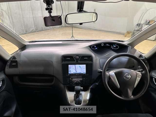 Nissan SERENA 2013-11 6642532-18