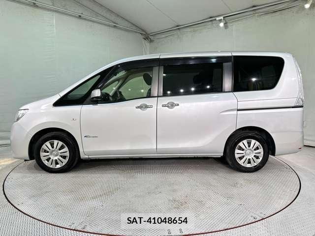 Nissan SERENA 2013-11 6642532-7