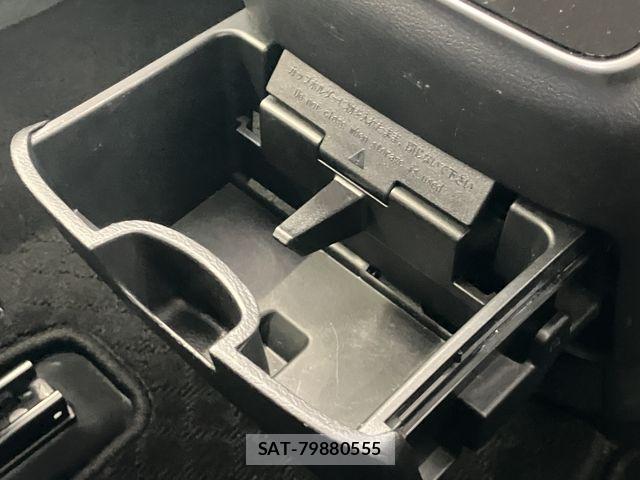 Nissan SERENA 2021-02 6673612-18