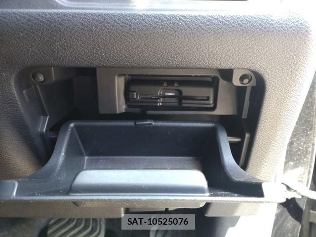 Nissan SERENA 2019-12 6753274-17