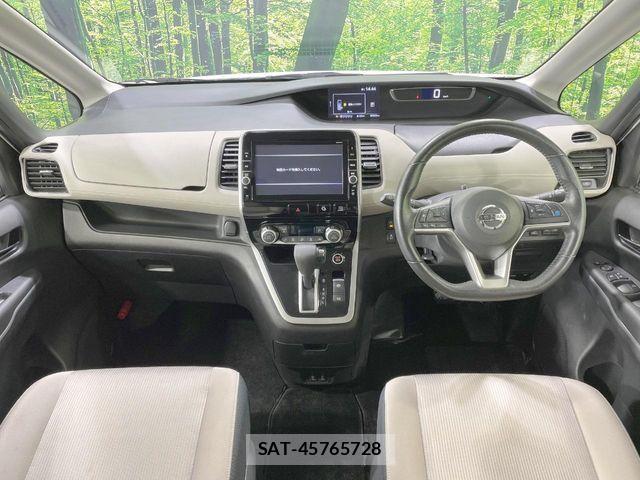 Nissan SERENA 2016-11 6753277-1